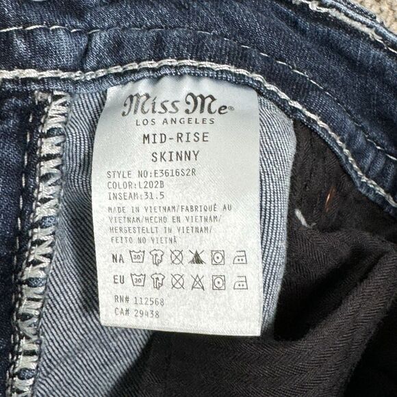 Miss Me Skinny Jeans SZ 28 Blue Denim Mid Rise Embellished Pockets Western Flap - Picture 6 of 8